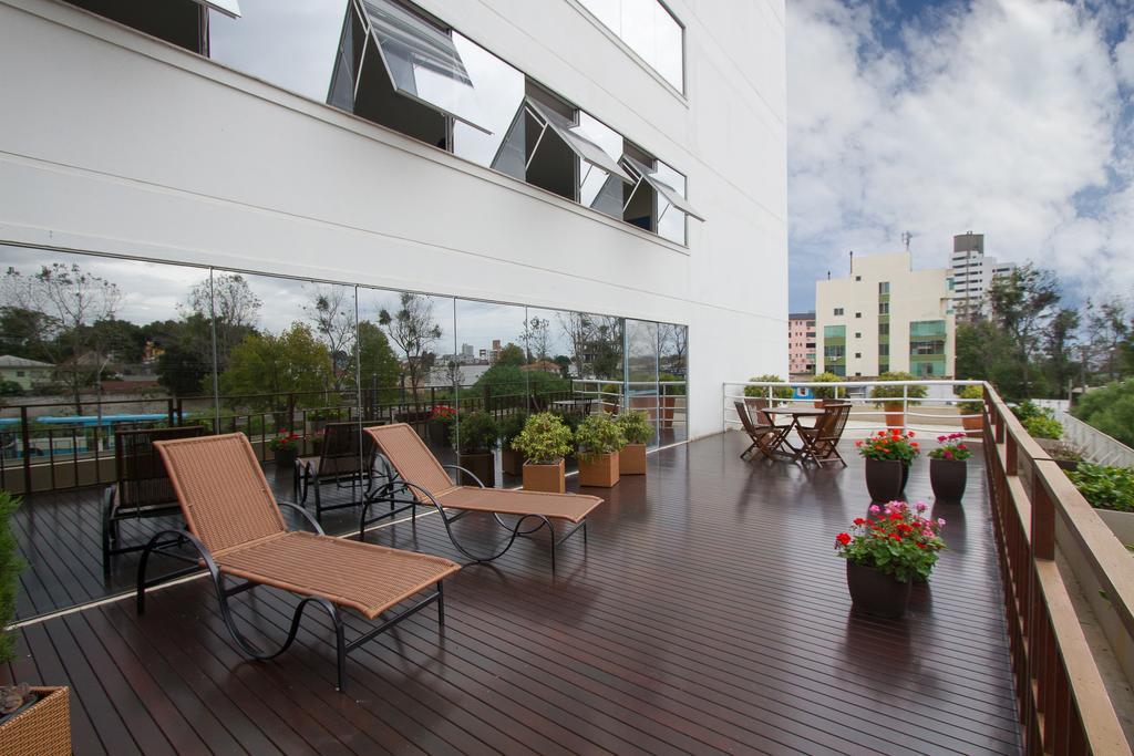 Hotel Le Canard Lages Bagian luar foto