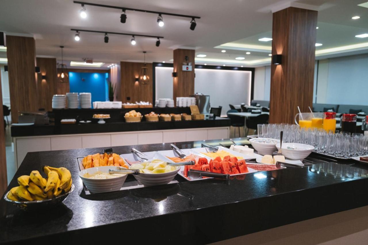 Hotel Le Canard Lages Bagian luar foto