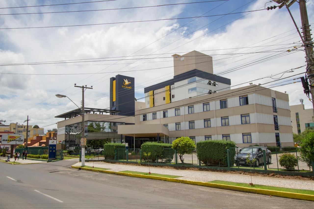 Hotel Le Canard Lages Bagian luar foto
