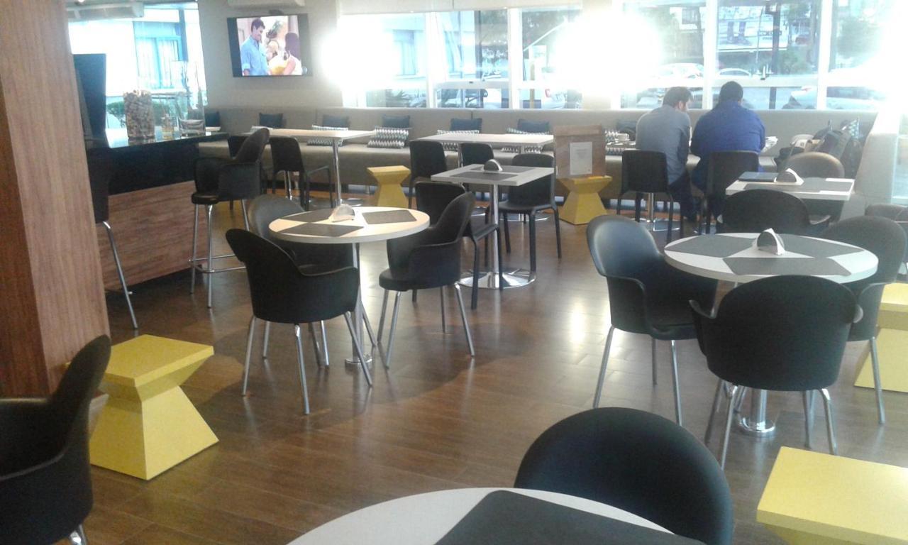 Hotel Le Canard Lages Bagian luar foto